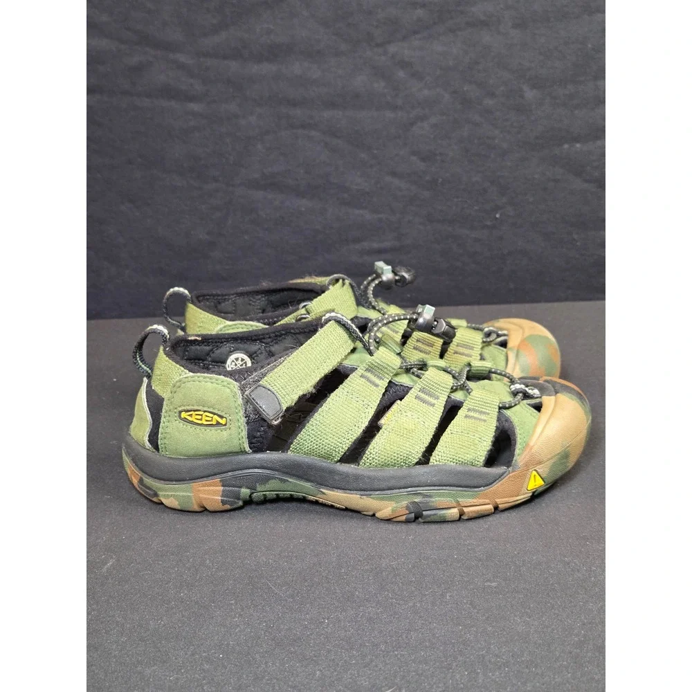 Keen Newport H2 Kids‎ Camo Green Water Sandals Shoes Size 3 US 1014259
